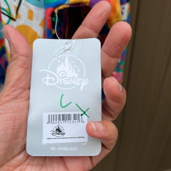 Share Disney Parks Pride Collection Spirit Jersey Rainbow Mickey Women's L LQBTQ - Picture 6 of 11